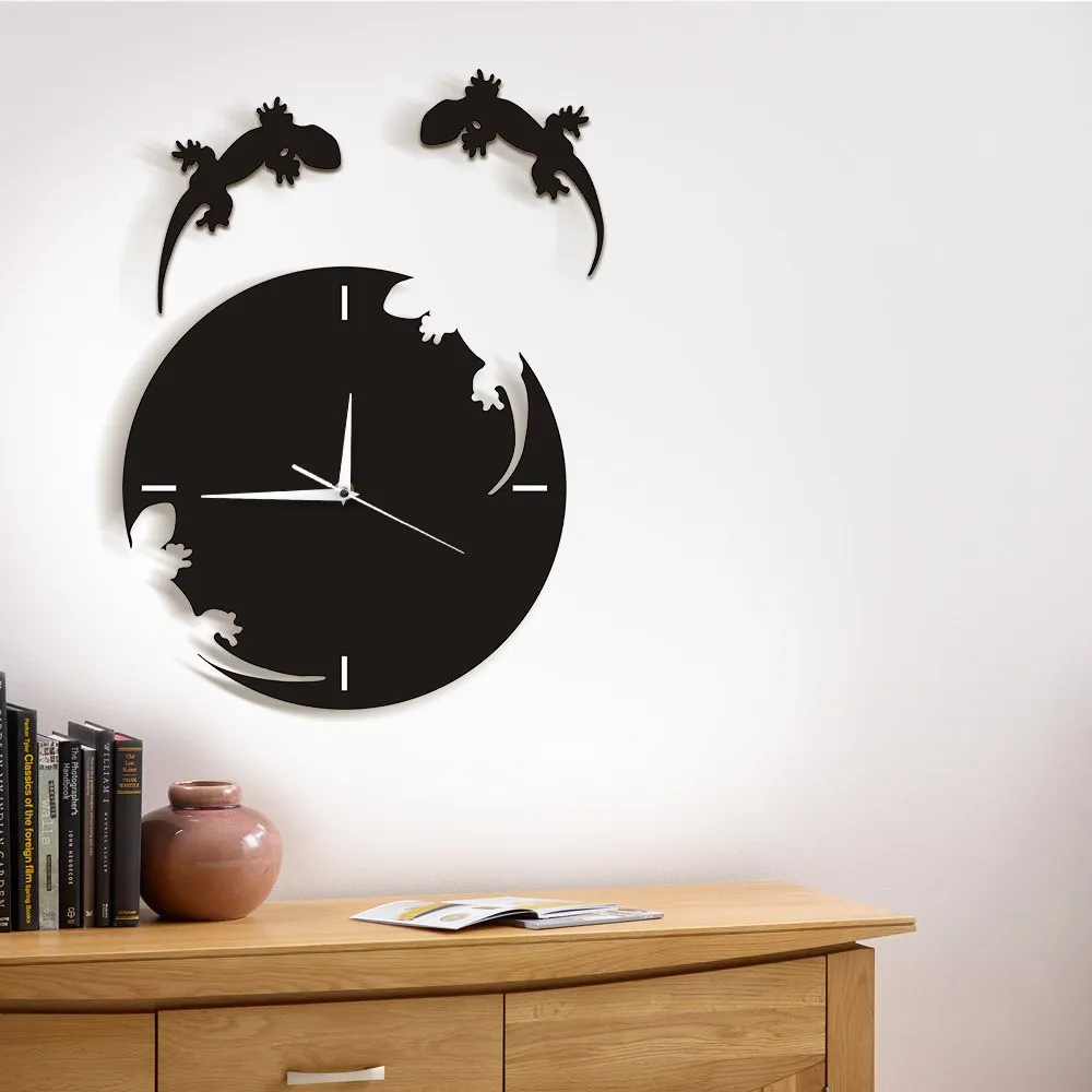 Abstract Wall Art Geckos Escape From The Clock Gecko Wall Clock Salamander Gecko Lizard Silhouette Reptile Designed Wall Clock