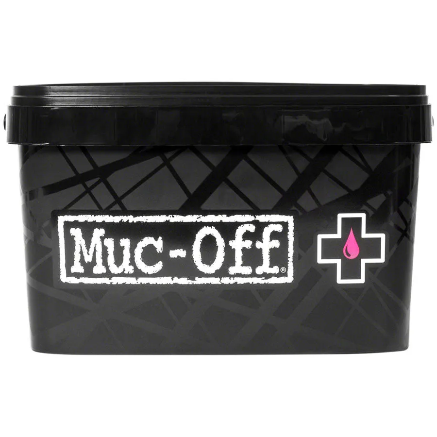 Muc-Off 8 in 1 Cleaning Kit